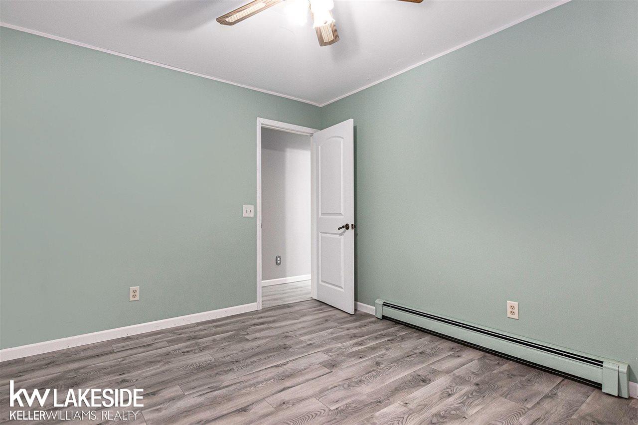2328 Hueling Road Port Huron, MI 48060 - Photo 20 of 37 50077076-19.JPG