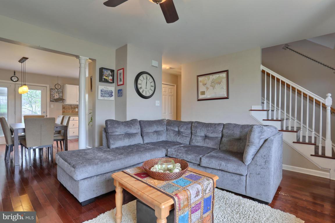 209 Riders Way Lebanon, PA 17042 - Photo 4 of 33 Gallery Image 4