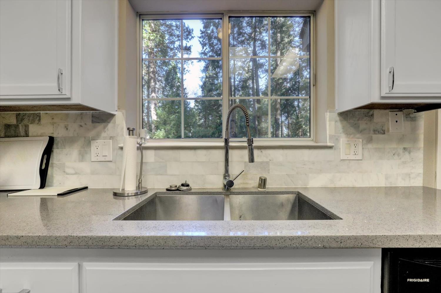 13202 Quaker Hill Cross Road Nevada City, CA 95959 - Photo 19 of 85