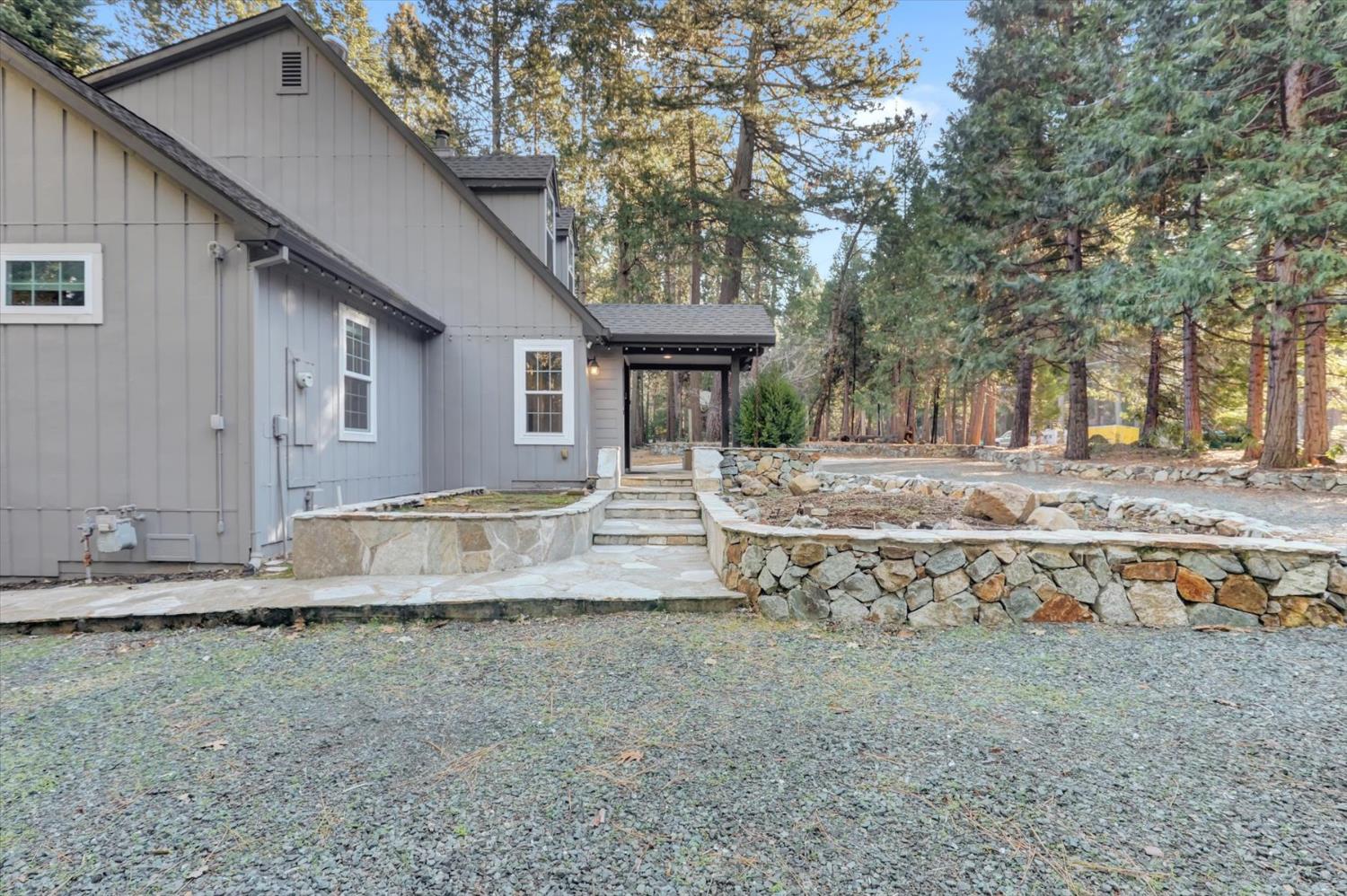 13202 Quaker Hill Cross Road Nevada City, CA 95959 - Photo 66 of 85