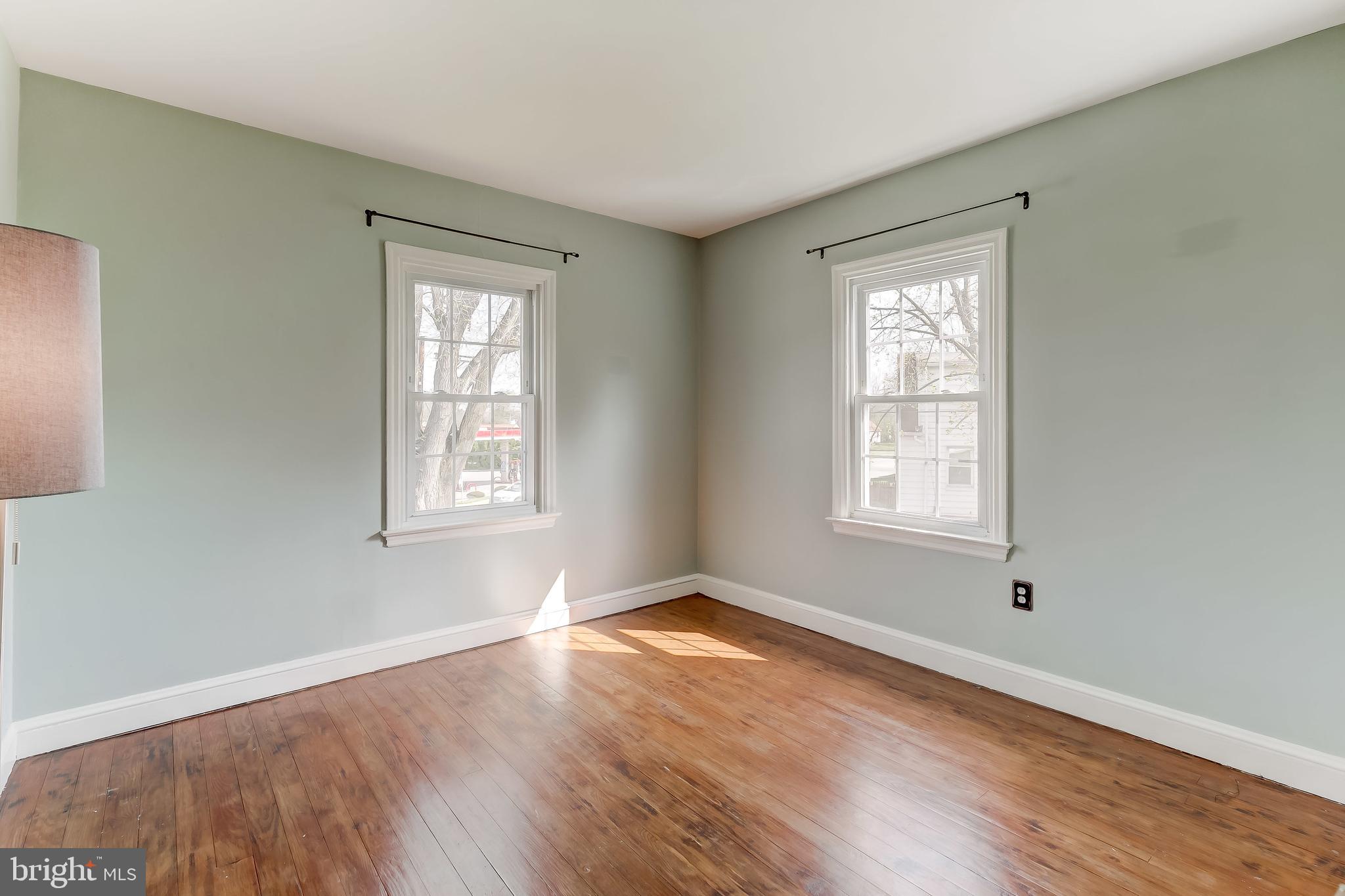 48 Ridgeway Drive York, PA 17404 - Photo 12 of 30 Gallery Image 12