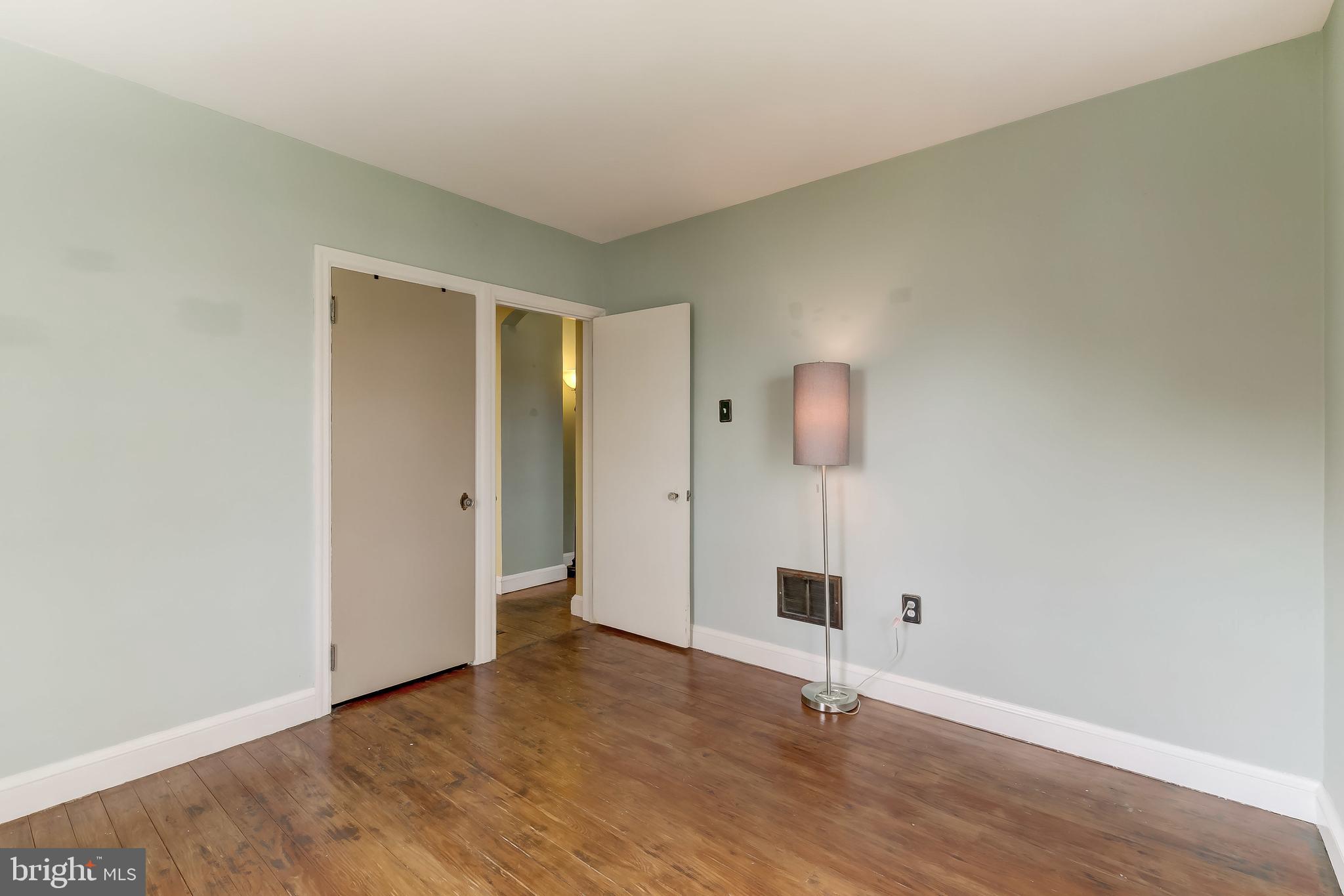 48 Ridgeway Drive York, PA 17404 - Photo 13 of 30 Gallery Image 13