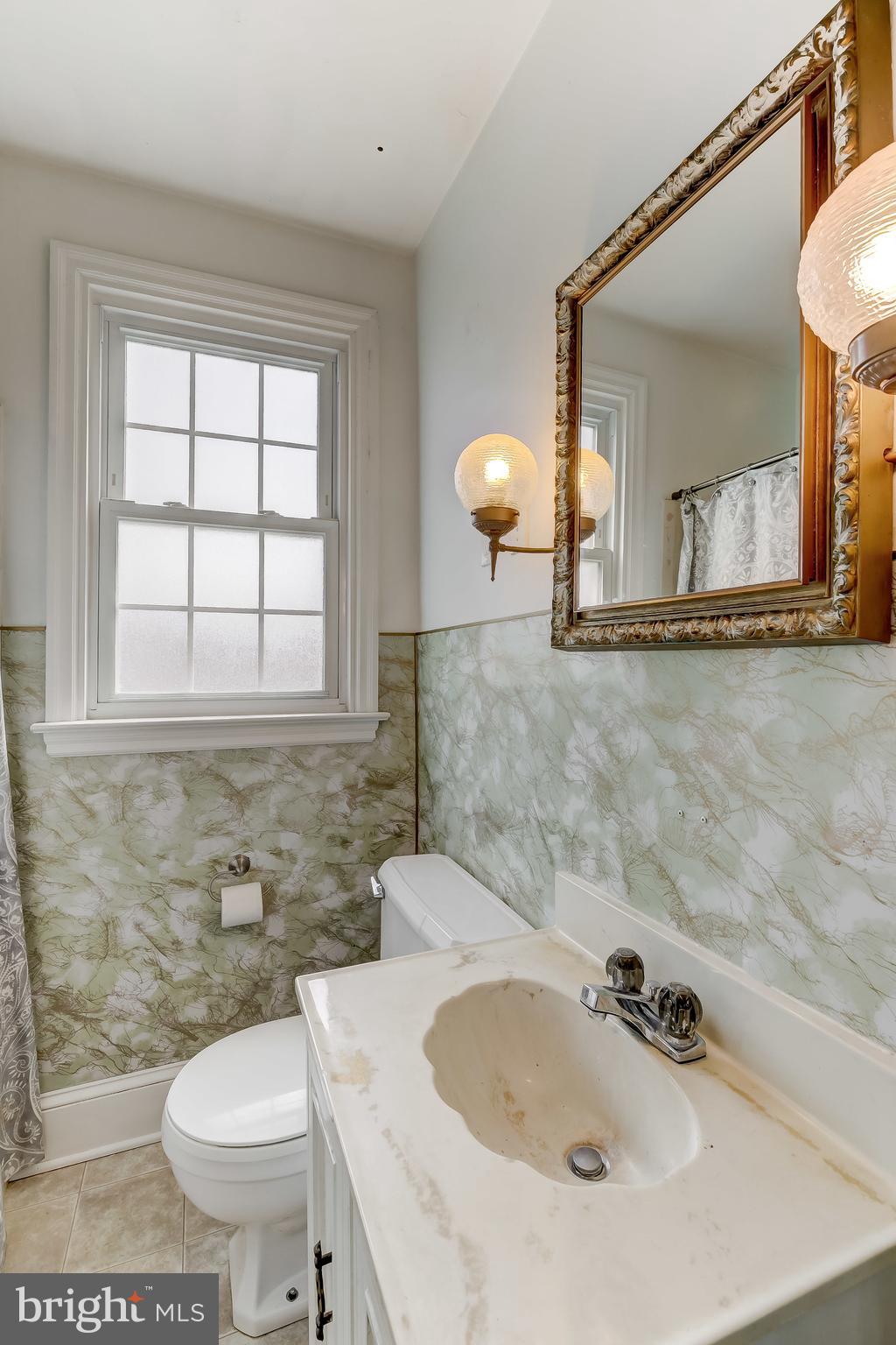 48 Ridgeway Drive York, PA 17404 - Photo 15 of 30 Gallery Image 15