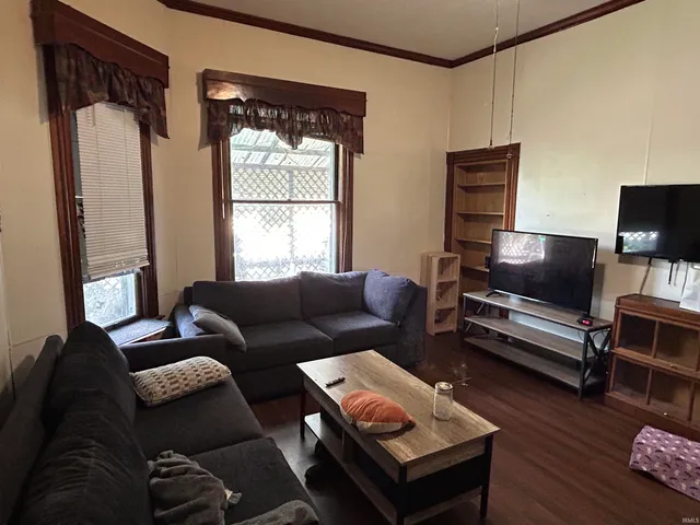 $110,000 | 923 North 8th Street, Vincennes, IN 47591