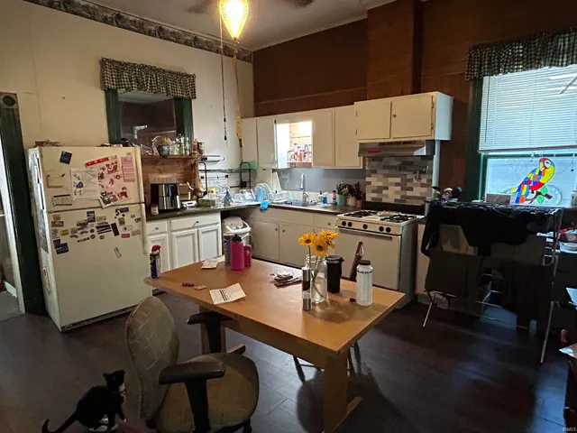 $110,000 | 923 North 8th Street, Vincennes, IN 47591