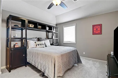 $875,000 | 11292 West 146th Terrace, Olathe, KS 66062