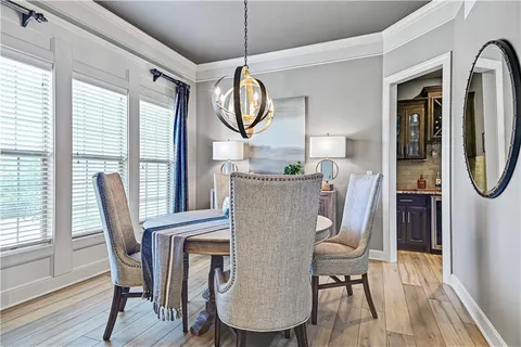 $875,000 | 11292 West 146th Terrace, Olathe, KS 66062