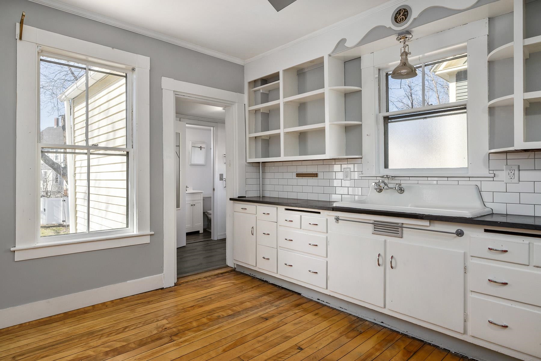 32 Hill Street Dover, NH 03820 - Photo 11 of 30