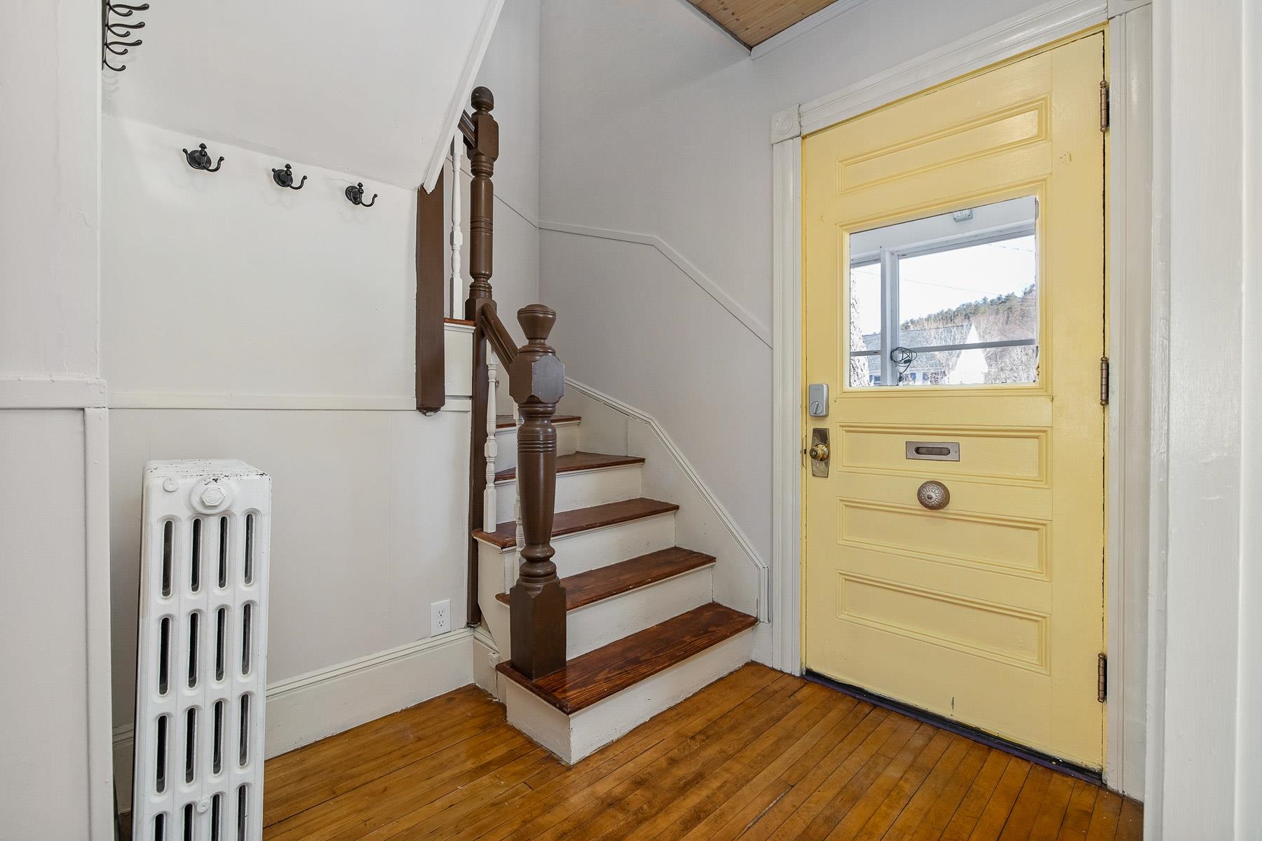 32 Hill Street Dover, NH 03820 - Photo 2 of 30