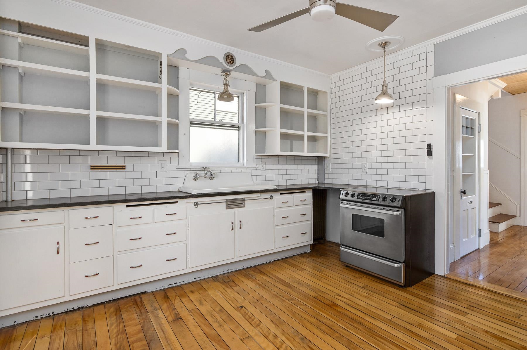 32 Hill Street Dover, NH 03820 - Photo 10 of 30