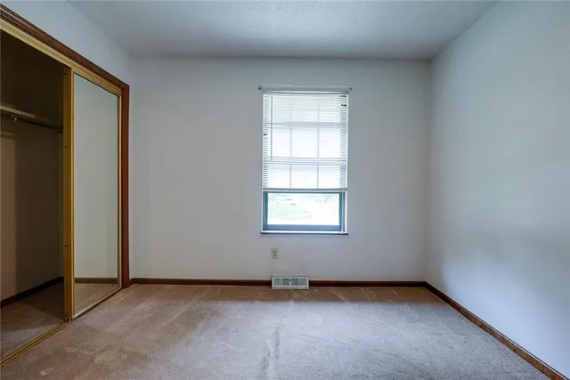 $325,000 | 1104 Southwest Mic-O-Say Drive, Blue Springs, MO 64015