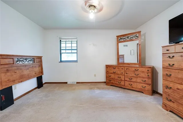 $325,000 | 1104 Southwest Mic-O-Say Drive, Blue Springs, MO 64015