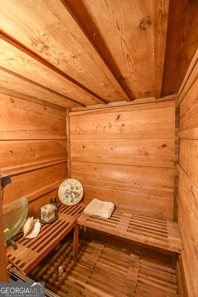 501 The Orchard Road Clarkesville, GA 30523 - Photo 9 of 20 a view of a door and chair