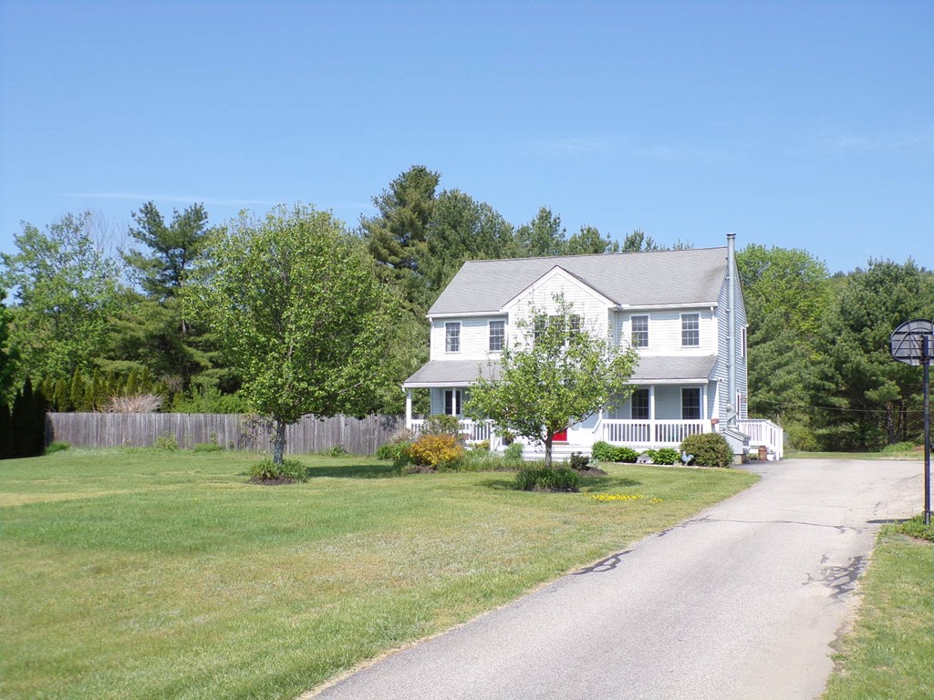 2329 Barre Road Hardwick, MA 01037 - Photo 4 of 25