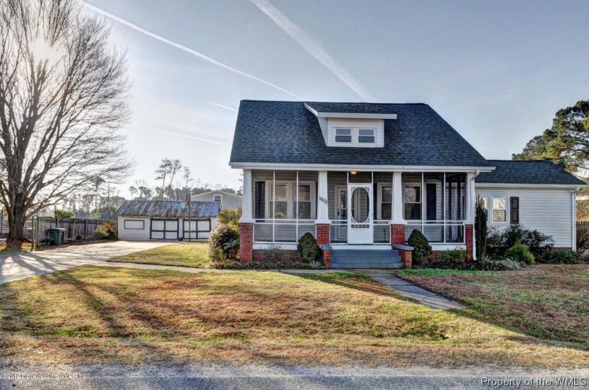 1601 Dandy Loop Road Yorktown, VA 23692 - Photo 1 of 38 Gallery Image 1