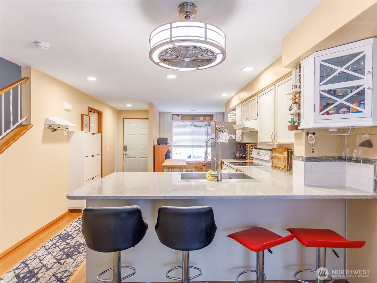 411 South 328th Place Federal Way, WA 98003 - Photo 8 of 23