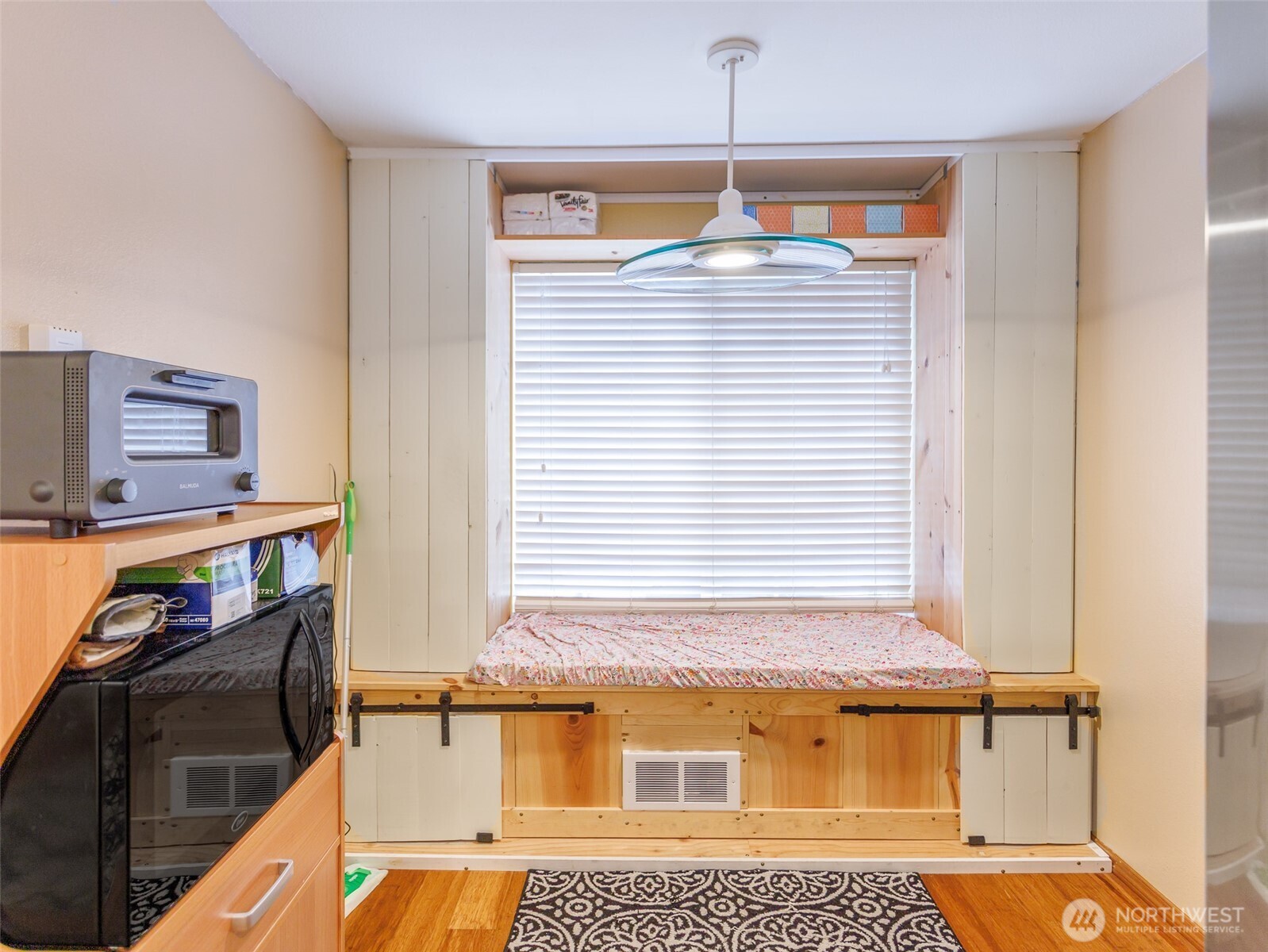 411 South 328th Place Federal Way, WA 98003 - Photo 9 of 23