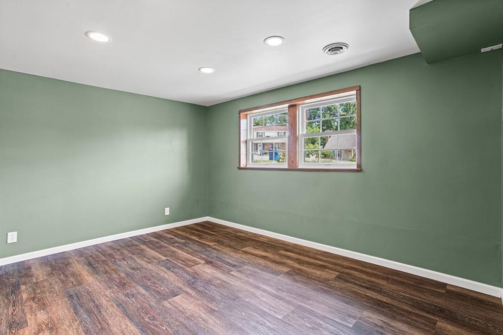 40 Moraine Road Pittsburgh, PA 15239 - Photo 17 of 43 Gallery Image 17