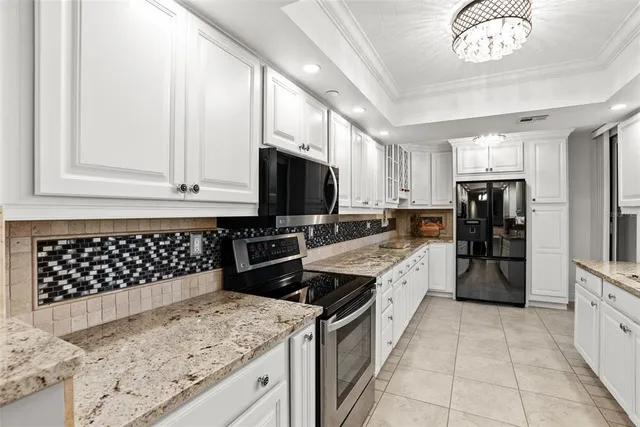 $5,995 | 1600 Gulf Boulevard, Unit 1016, Clearwater Beach, FL 33767