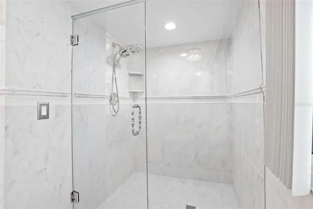 $5,995 | 1600 Gulf Boulevard, Unit 1016, Clearwater Beach, FL 33767