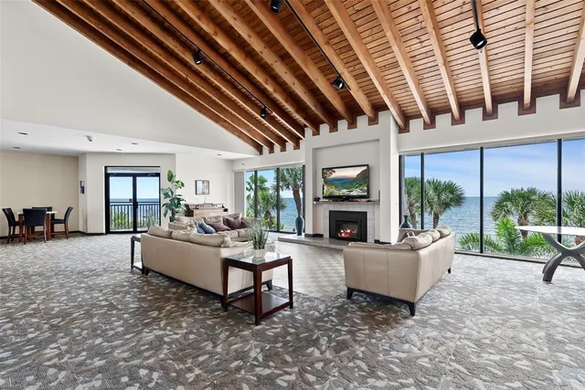 $5,995 | 1600 Gulf Boulevard, Unit 1016, Clearwater Beach, FL 33767