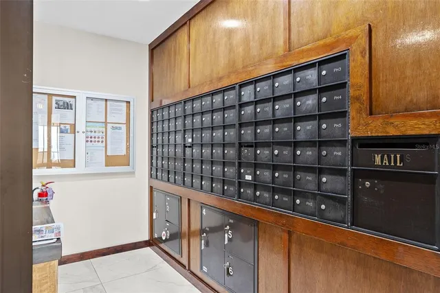 $5,995 | 1600 Gulf Boulevard, Unit 1016, Clearwater Beach, FL 33767