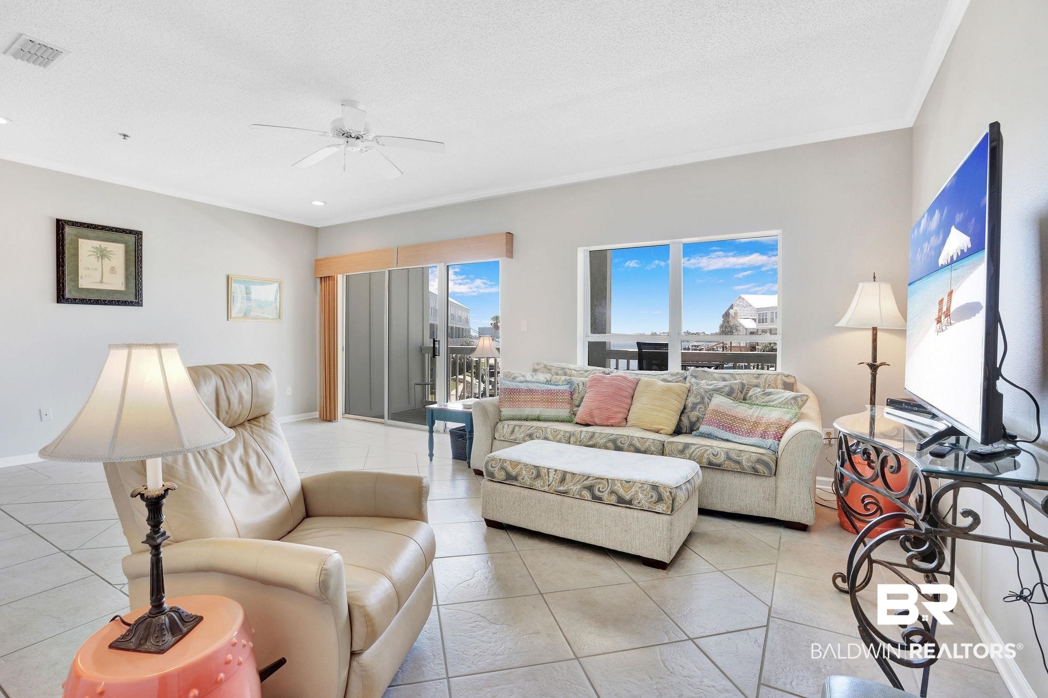 4541 Walker Key Boulevard, Unit D2 Orange Beach, AL 36561 - Photo 8 of 15 Living Room