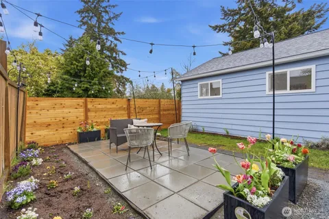 $699,500 | 9601 12th Avenue Northwest, Seattle, WA 98117