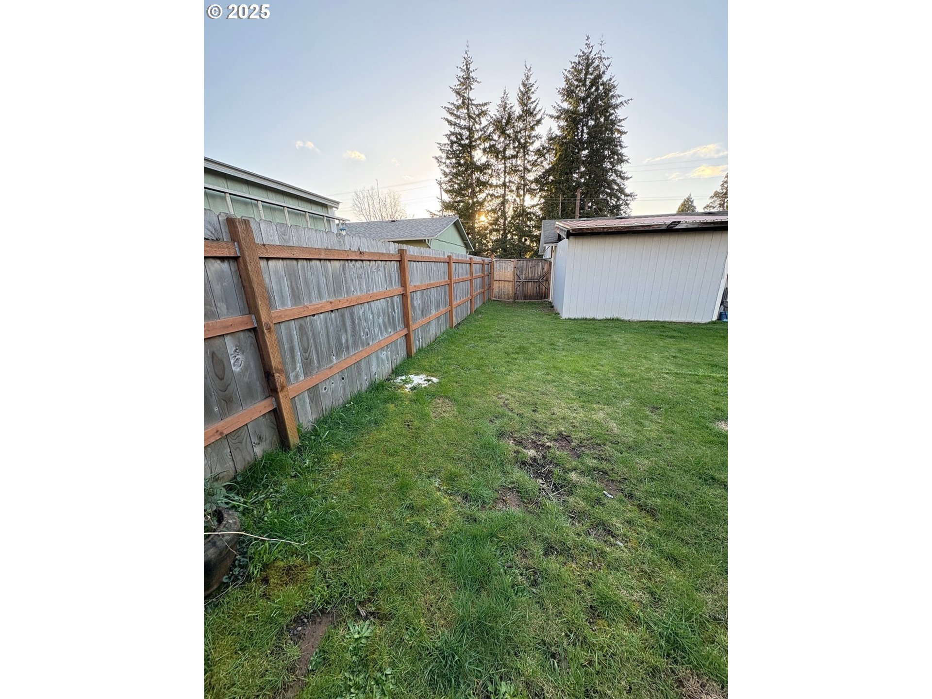 1855 4 Oaks Grange Road Eugene, OR 97405 - Photo 11 of 12 Gallery Image 11
