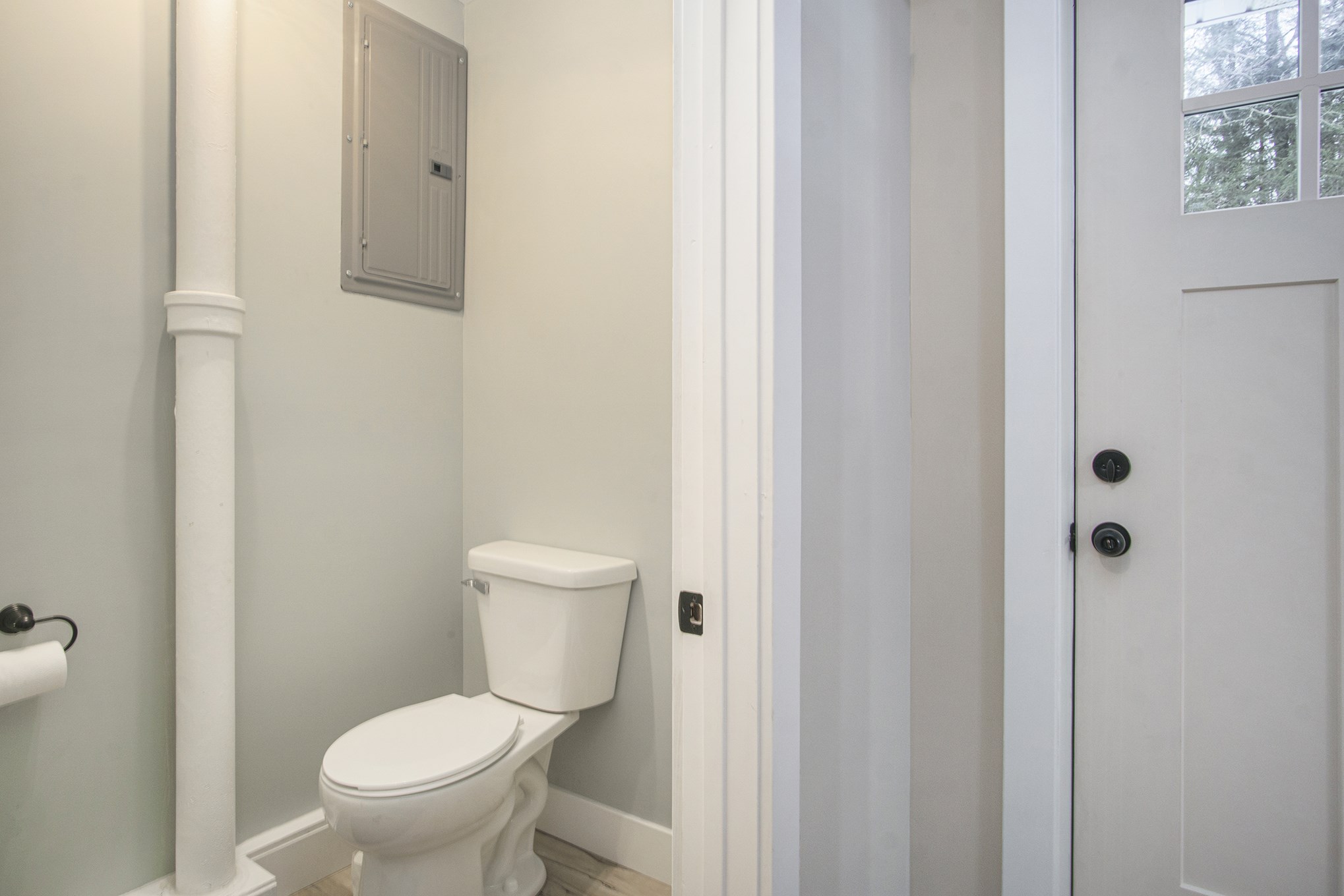 21564 Auten Road South Bend, IN 46628 - Photo 11 of 32 Gallery Image 11