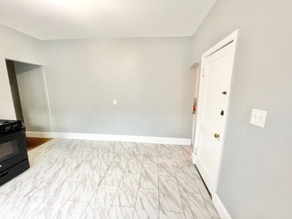 37 Hamilton Street, Unit 2 Everett, MA 02149 - Photo 13 of 21