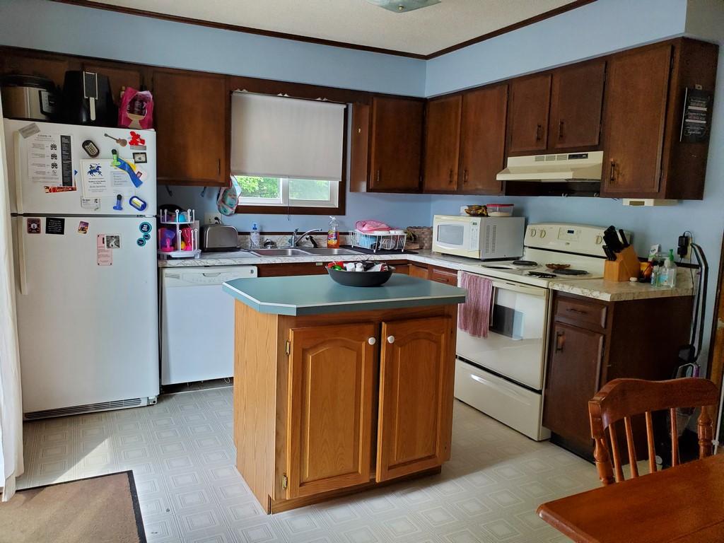 4 Phillips Road Glenburn, ME 04401 - Photo 5 of 31 5 (Copy)