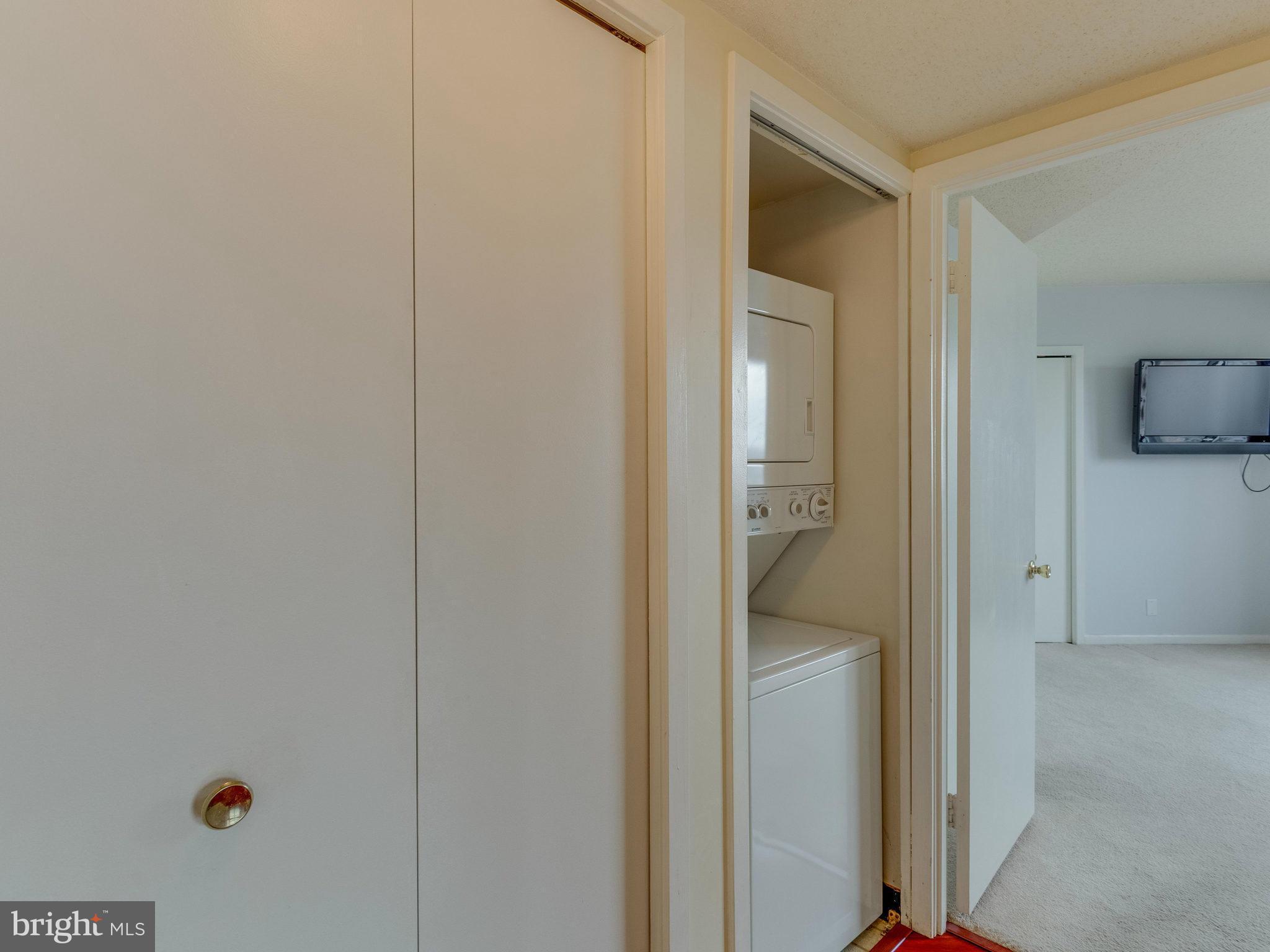 5505 Seminary Road, Unit 1314N Falls Church, VA 22041 - Photo 17 of 30 Interior (General)