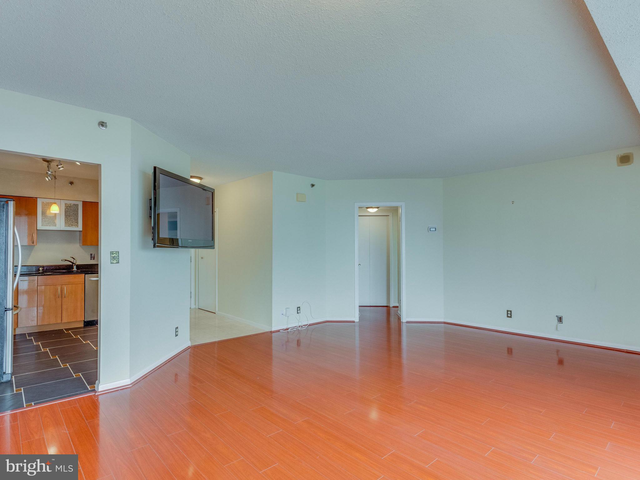 5505 Seminary Road, Unit 1314N Falls Church, VA 22041 - Photo 7 of 30 Dining Room