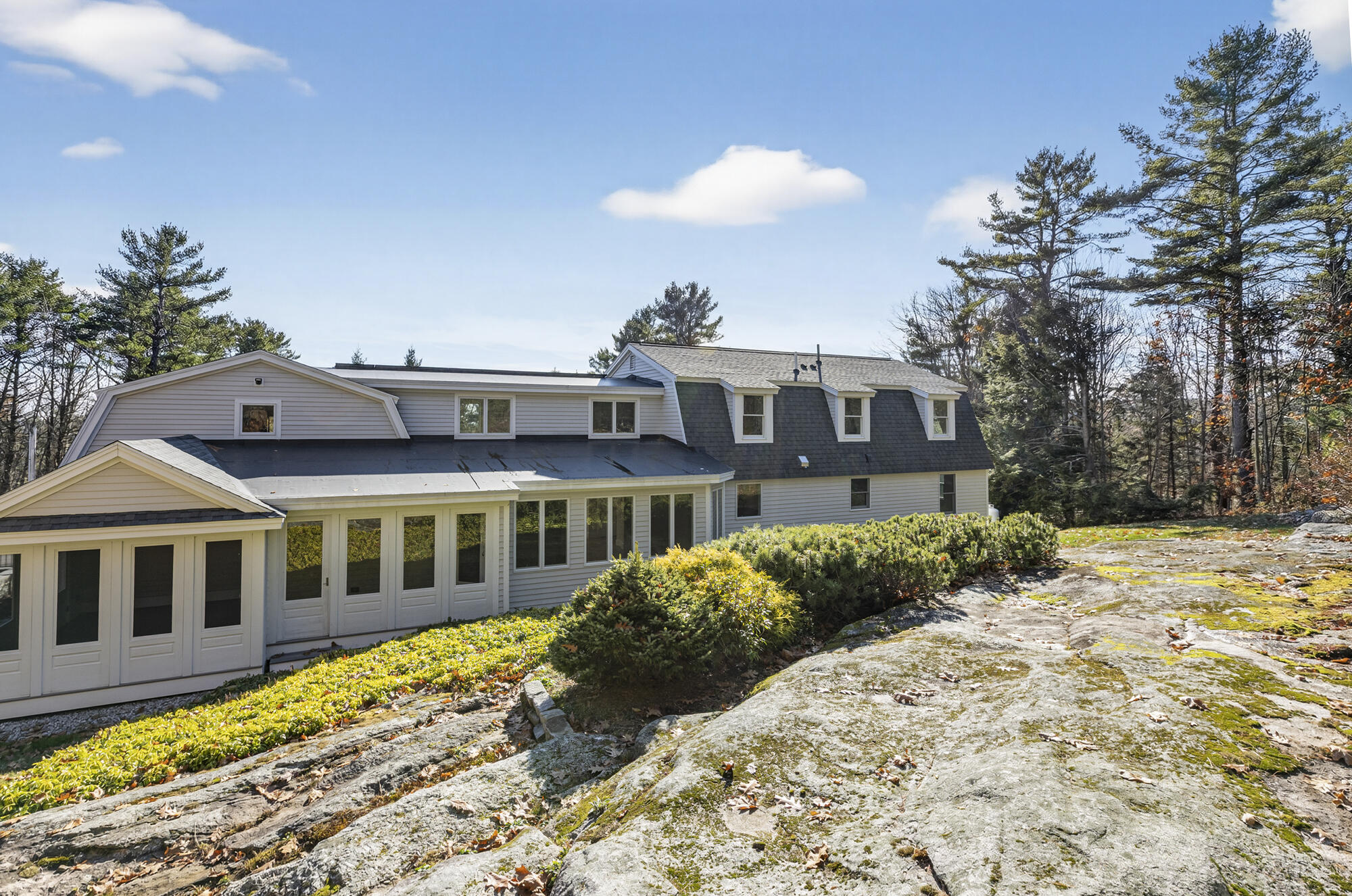 258 Foreside Road Cumberland Foreside, ME 04110 - Photo 2 of 86 258 Foreside Rd_61