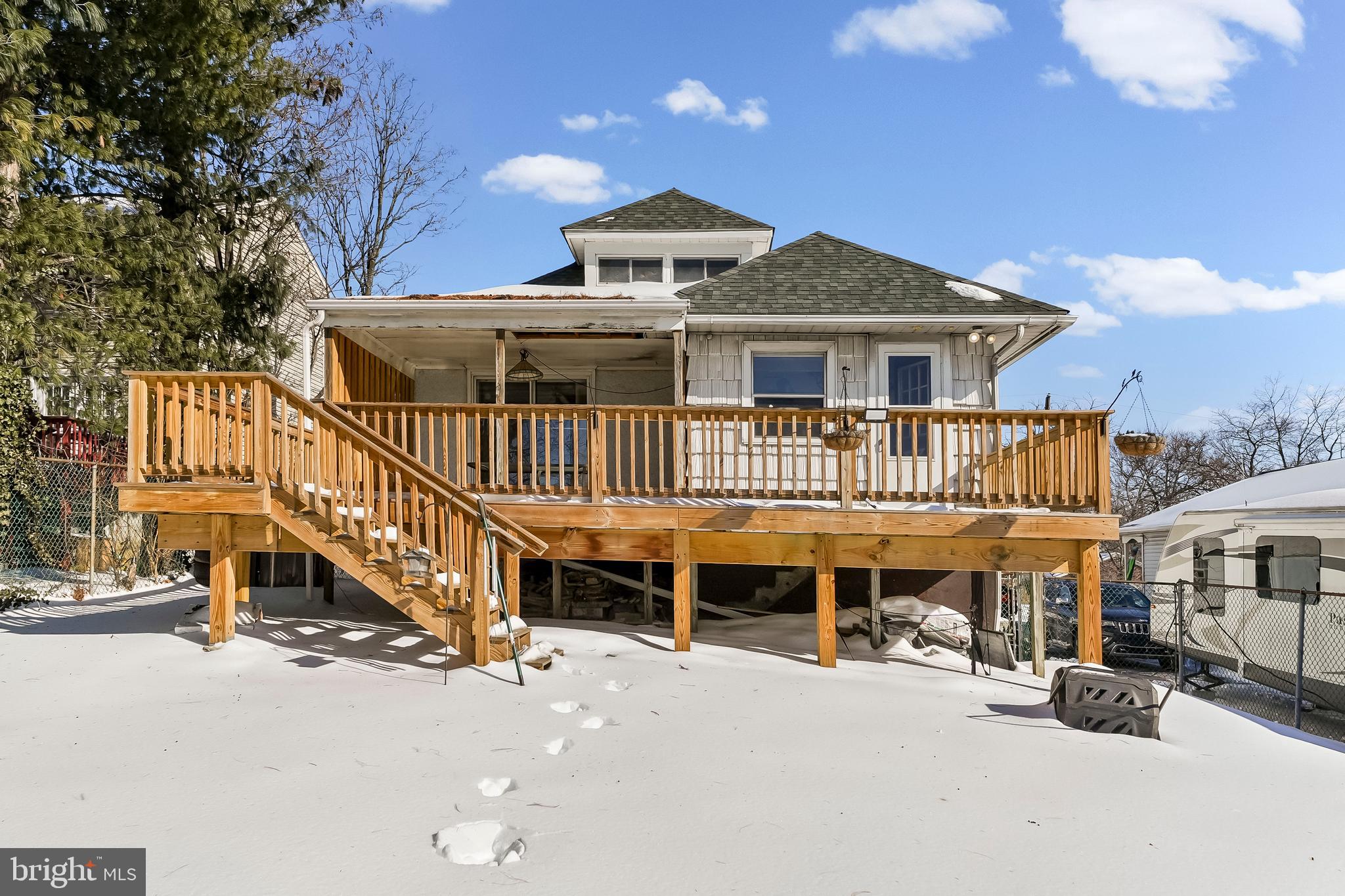 22 Partridge Avenue Ridley Park, PA 19078 - Photo 27 of 32 LARGE DECK