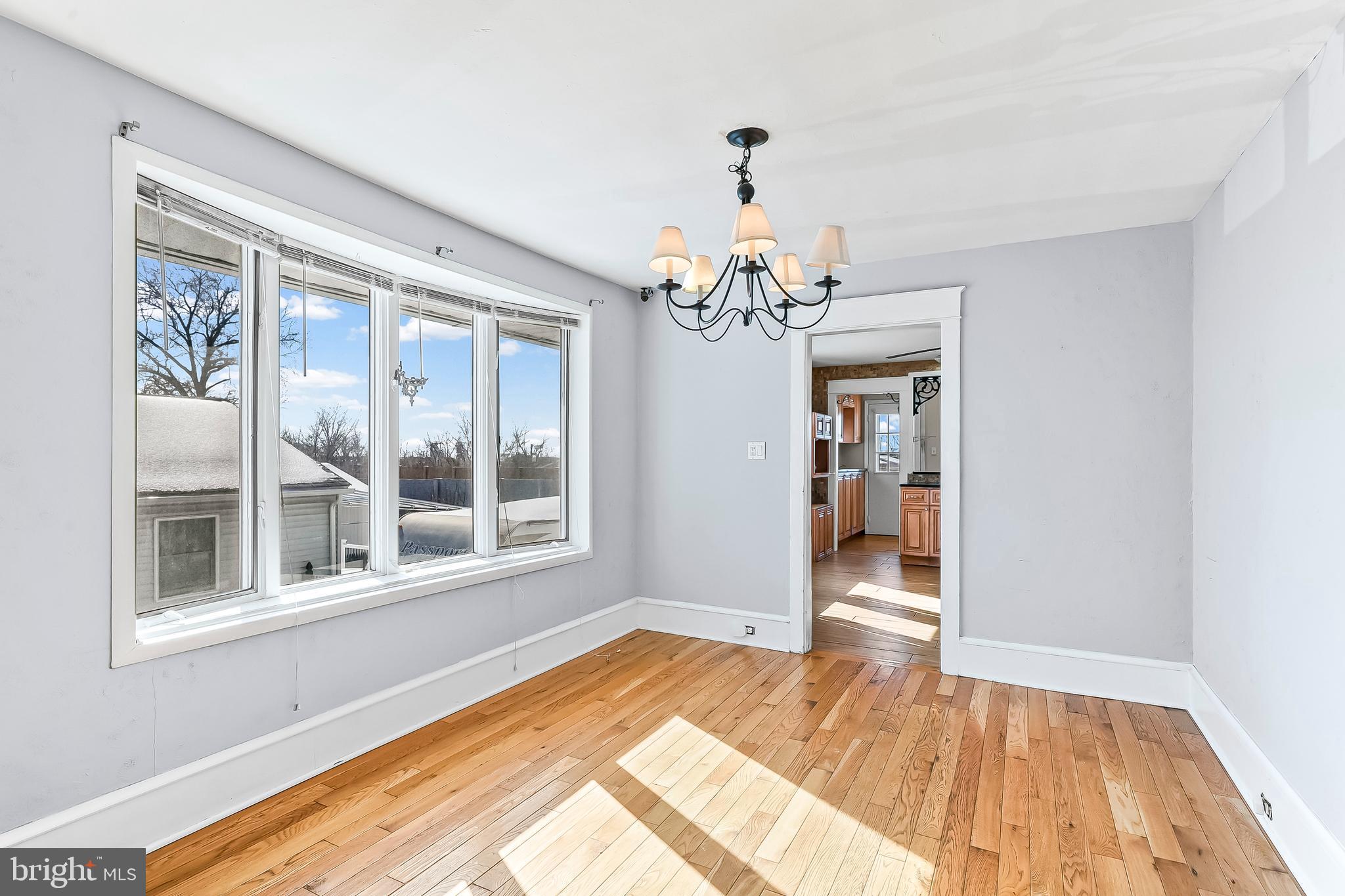 22 Partridge Avenue Ridley Park, PA 19078 - Photo 6 of 32 DINING ROOM