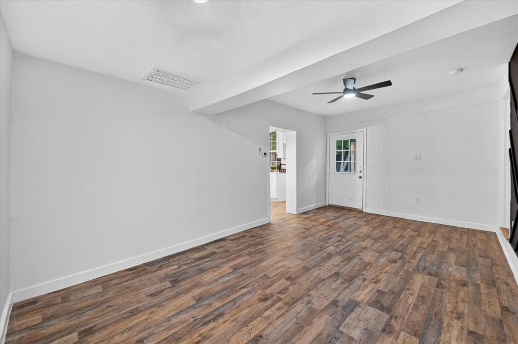538 Pemberton Hill Road Dallas, TX 75217 - Photo 16 of 21 Gallery Image 16