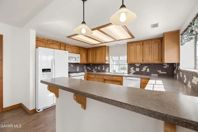 $749,950 | 2051 West Ave L8, Lancaster, CA 93534