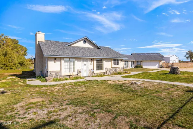 $749,950 | 2051 West Ave L8, Lancaster, CA 93534