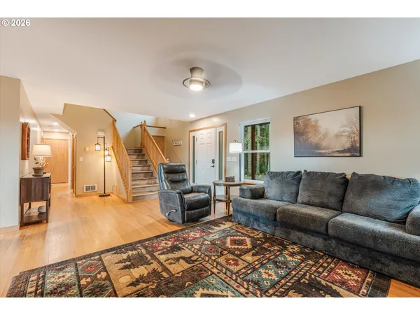 $879,900 | 44450 Southeast Tuckridge Road, Sandy, OR 97055