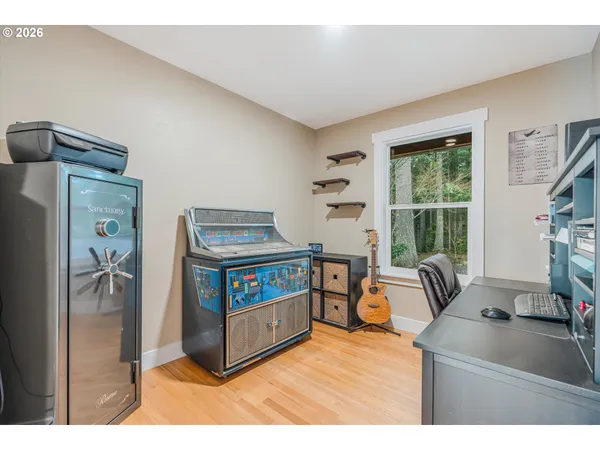 $879,900 | 44450 Southeast Tuckridge Road, Sandy, OR 97055