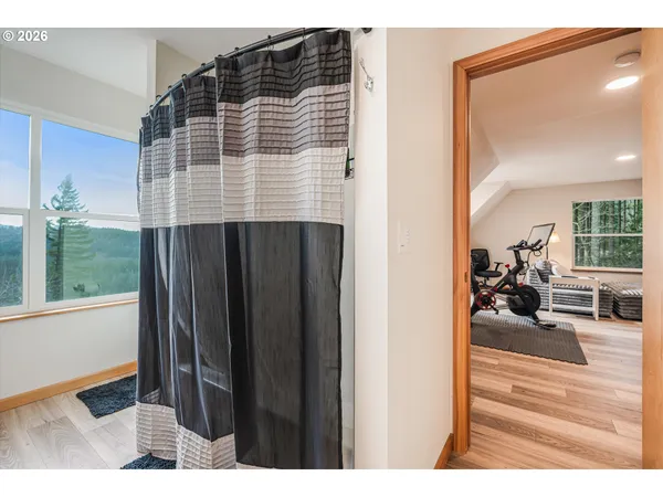 $879,900 | 44450 Southeast Tuckridge Road, Sandy, OR 97055