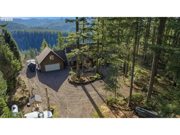 $879,900 | 44450 Southeast Tuckridge Road, Sandy, OR 97055