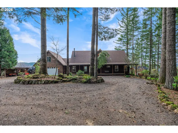 $879,900 | 44450 Southeast Tuckridge Road, Sandy, OR 97055