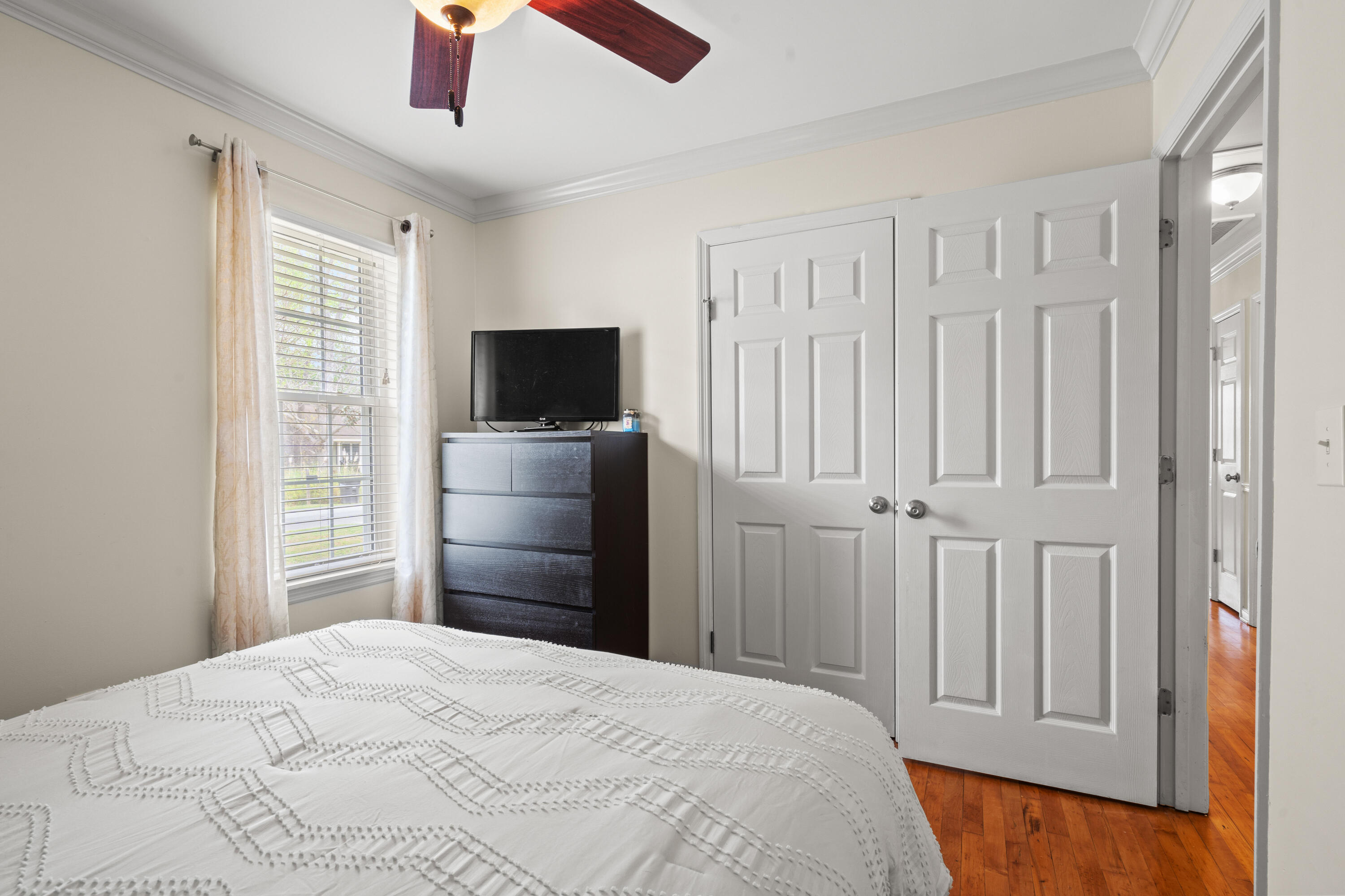 1515 Wakendaw Road Mount Pleasant, SC 29464 - Photo 18 of 30 EYE00130