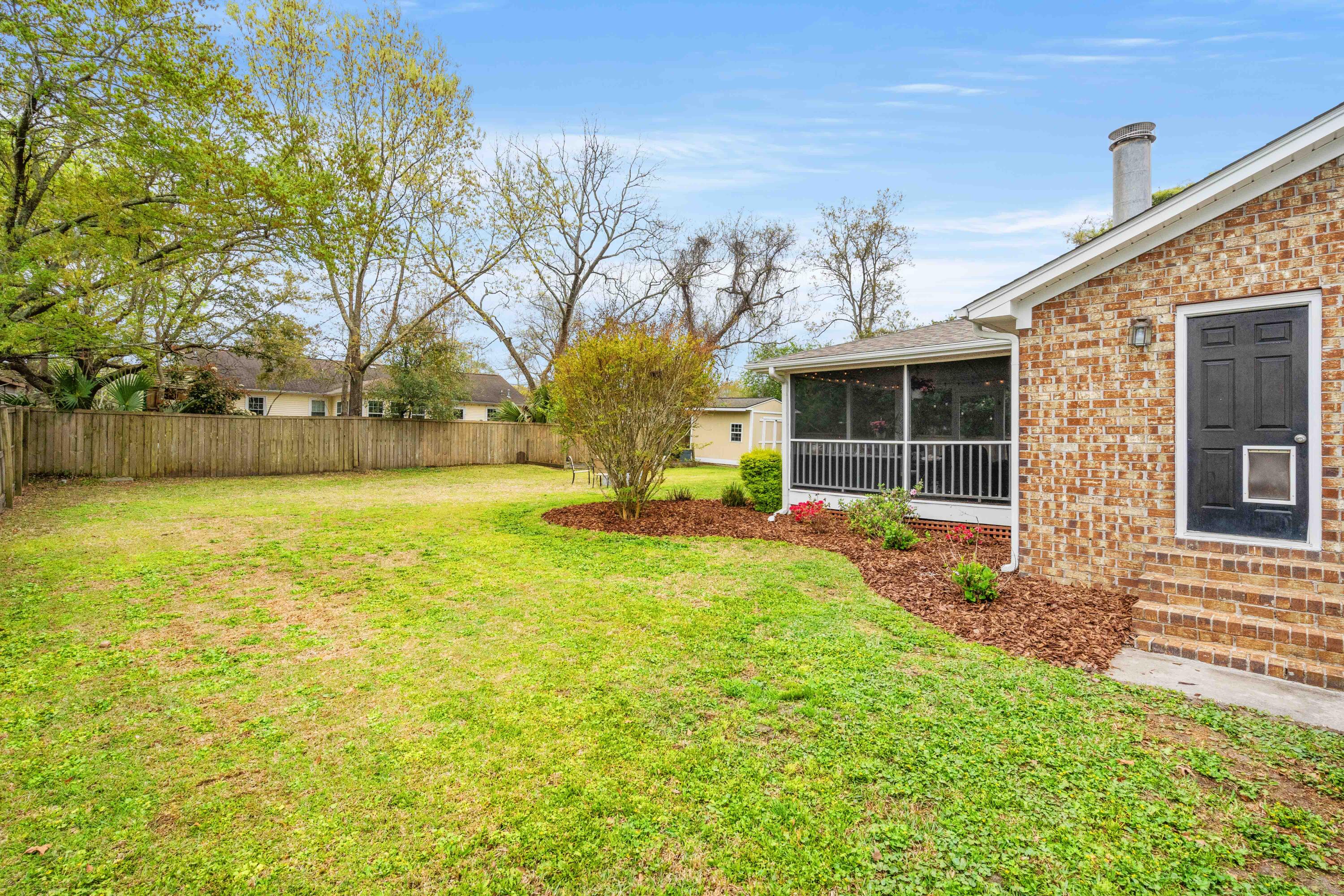 1515 Wakendaw Road Mount Pleasant, SC 29464 - Photo 30 of 30 EYE00010
