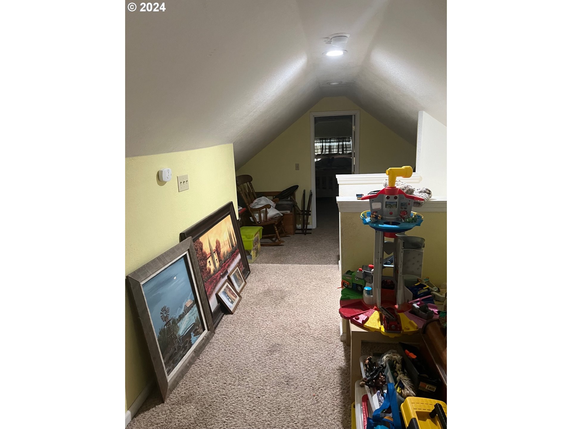 260 North 23rd Street Springfield, OR 97477 - Photo 10 of 16