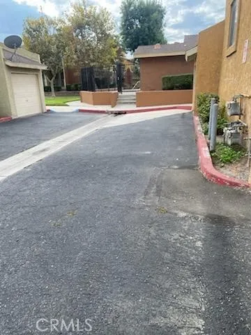 $304,000 | 1025-1025 North Tippecanoe Avenue, Unit 125, San Bernardino, CA 92410