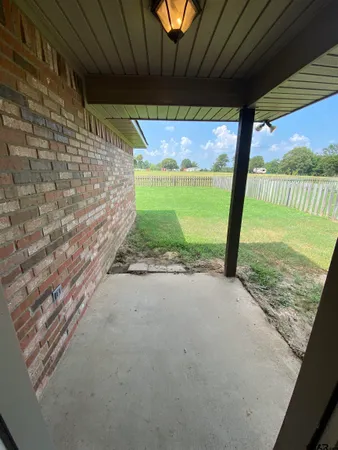 $427,900 | 13330-13332 Country Meadow Lane, Lindale, TX 75771